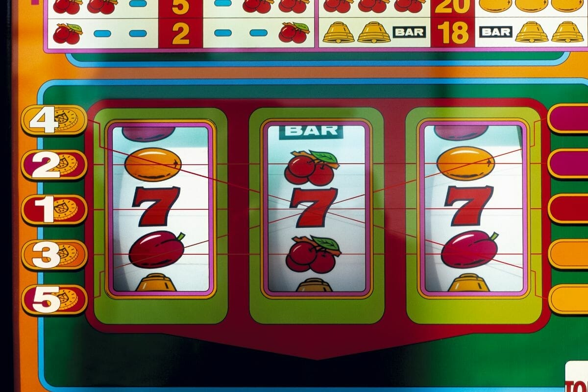 What Is A Bonus Slot Machine?