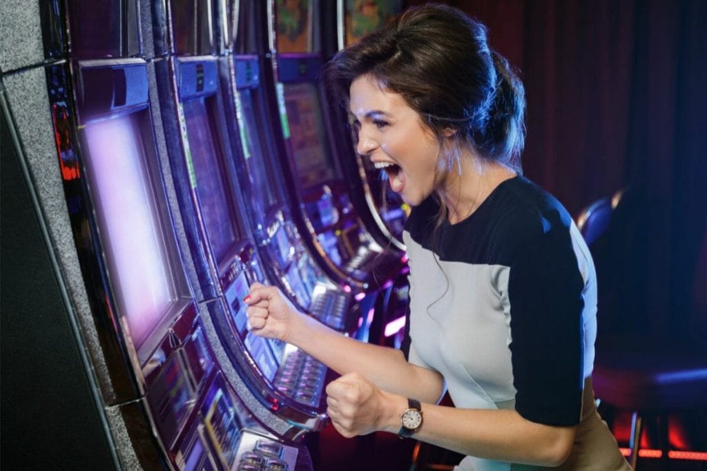 What Triggers A Jackpot On A Slot Machine